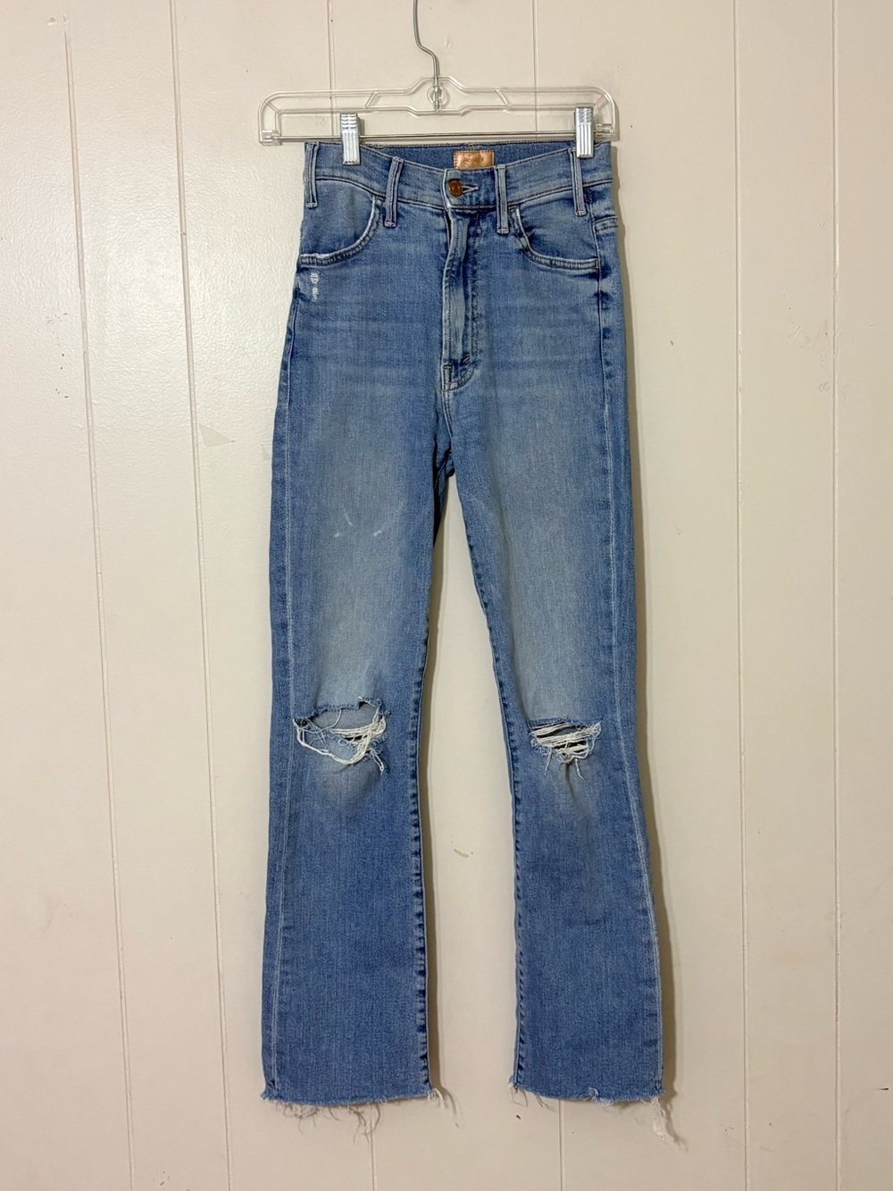 MOTHER The Hustler Ankle Fray Thrilling Shots Distressed Jeans Size 24